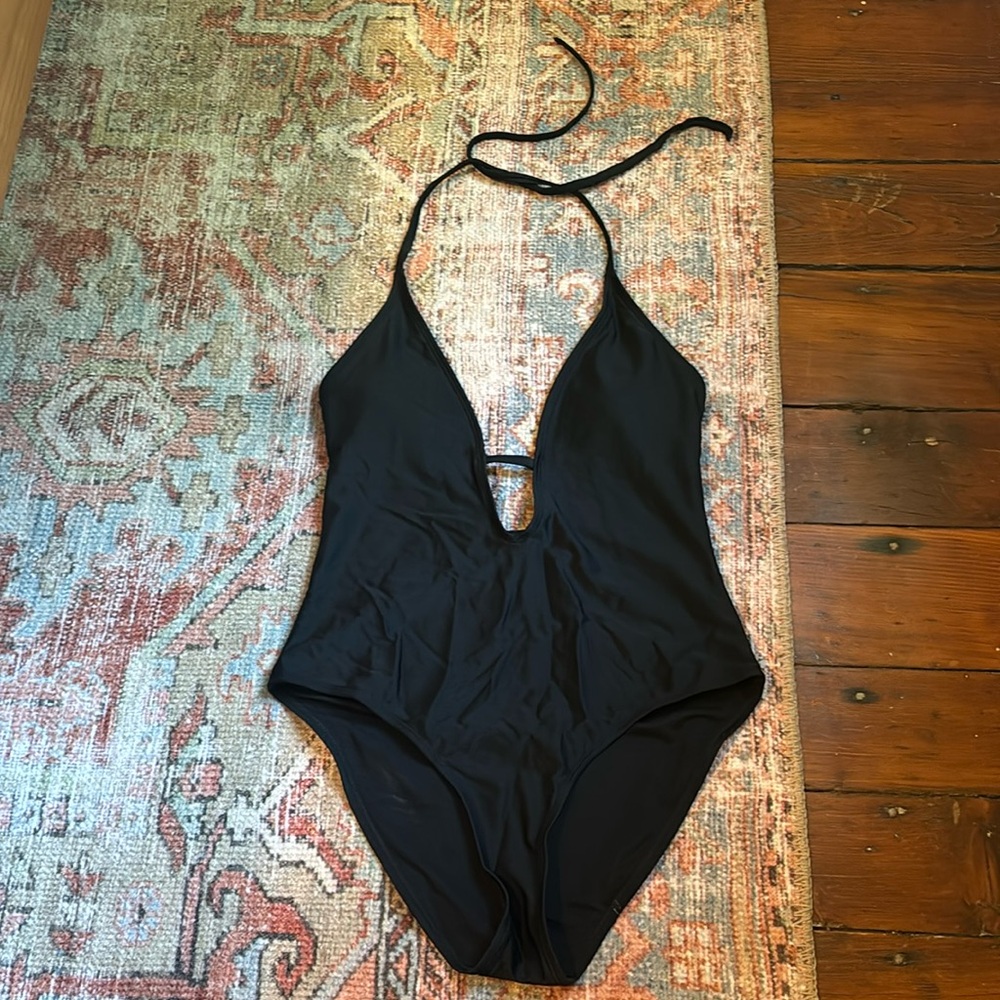 One piece bathing suit halter